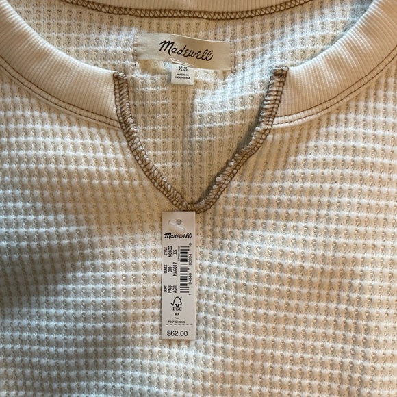 Madewell Split Neck Waffle Tee - Picture 2 of 2